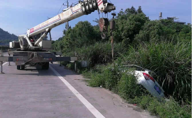 红岗区重载吊车救援